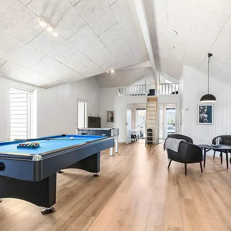 5 Star In Holiday home *
